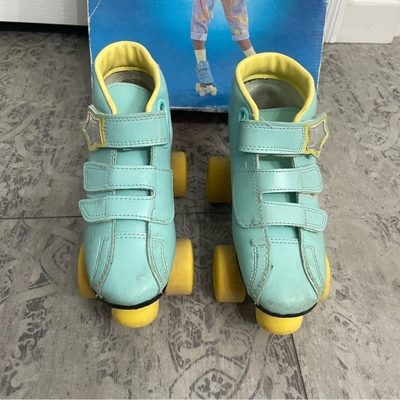 STARS Vintage Roller Derby Skates Girls Size 13 - Picture 2 of 8